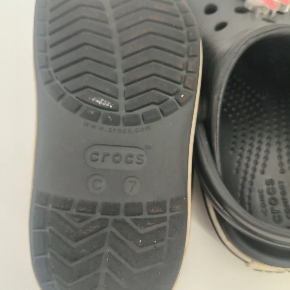 N/A classic crocs